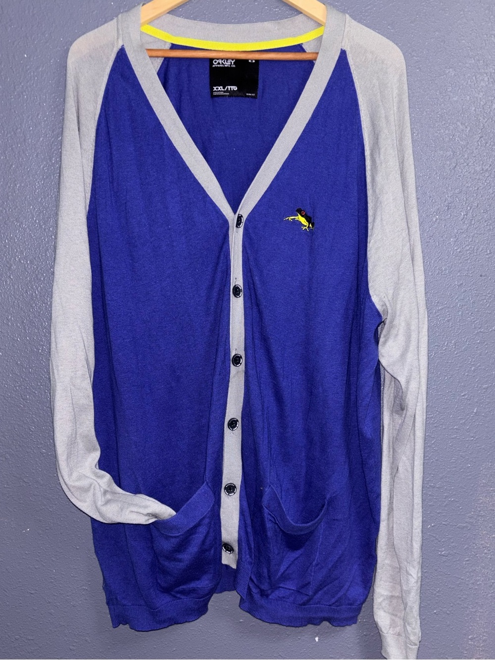 Oakley Men’s Royal Blue & Light Gray Two-Tone Cardigan